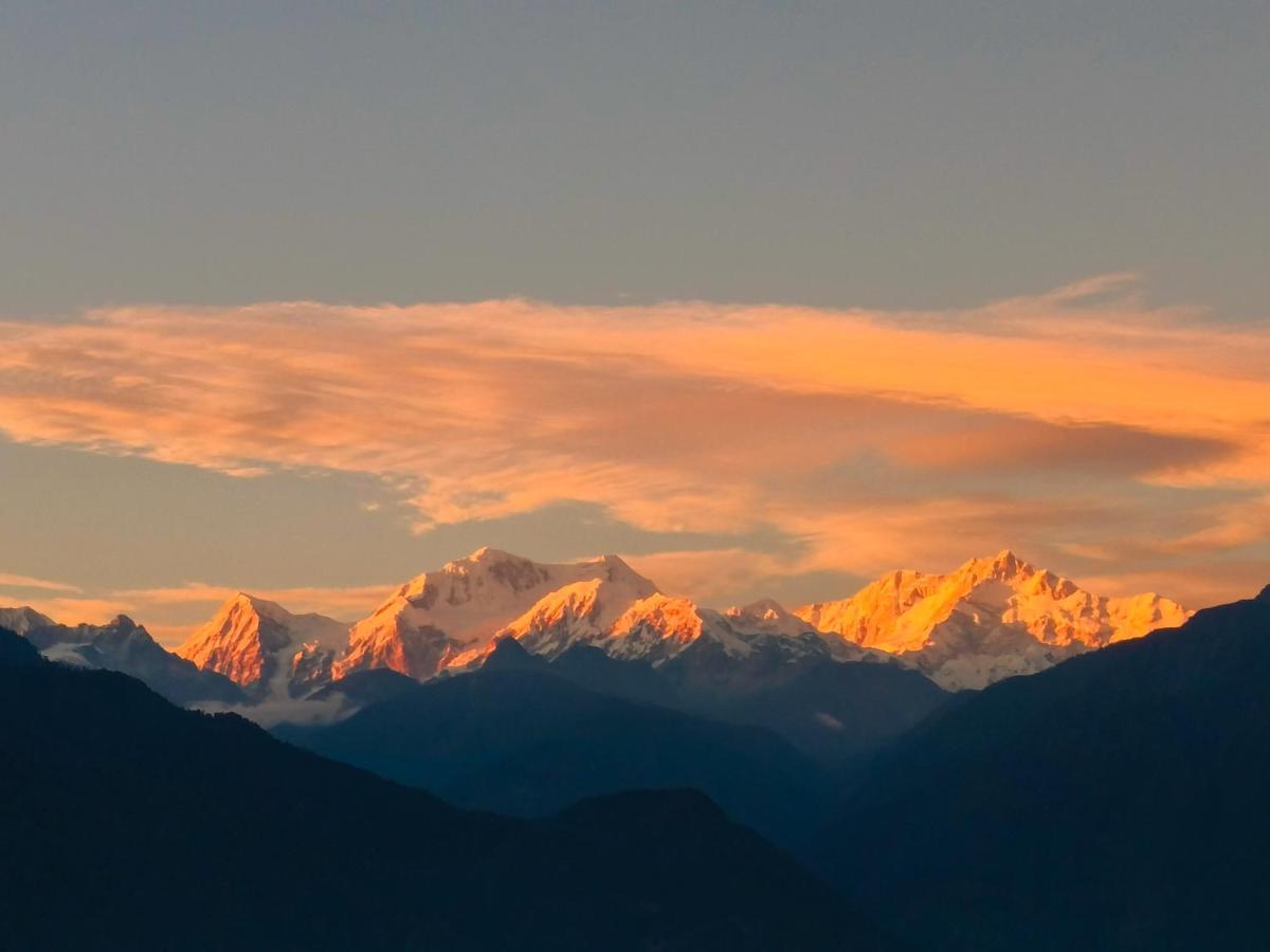 Sila Norphel Pelling Hotel Buitenkant foto