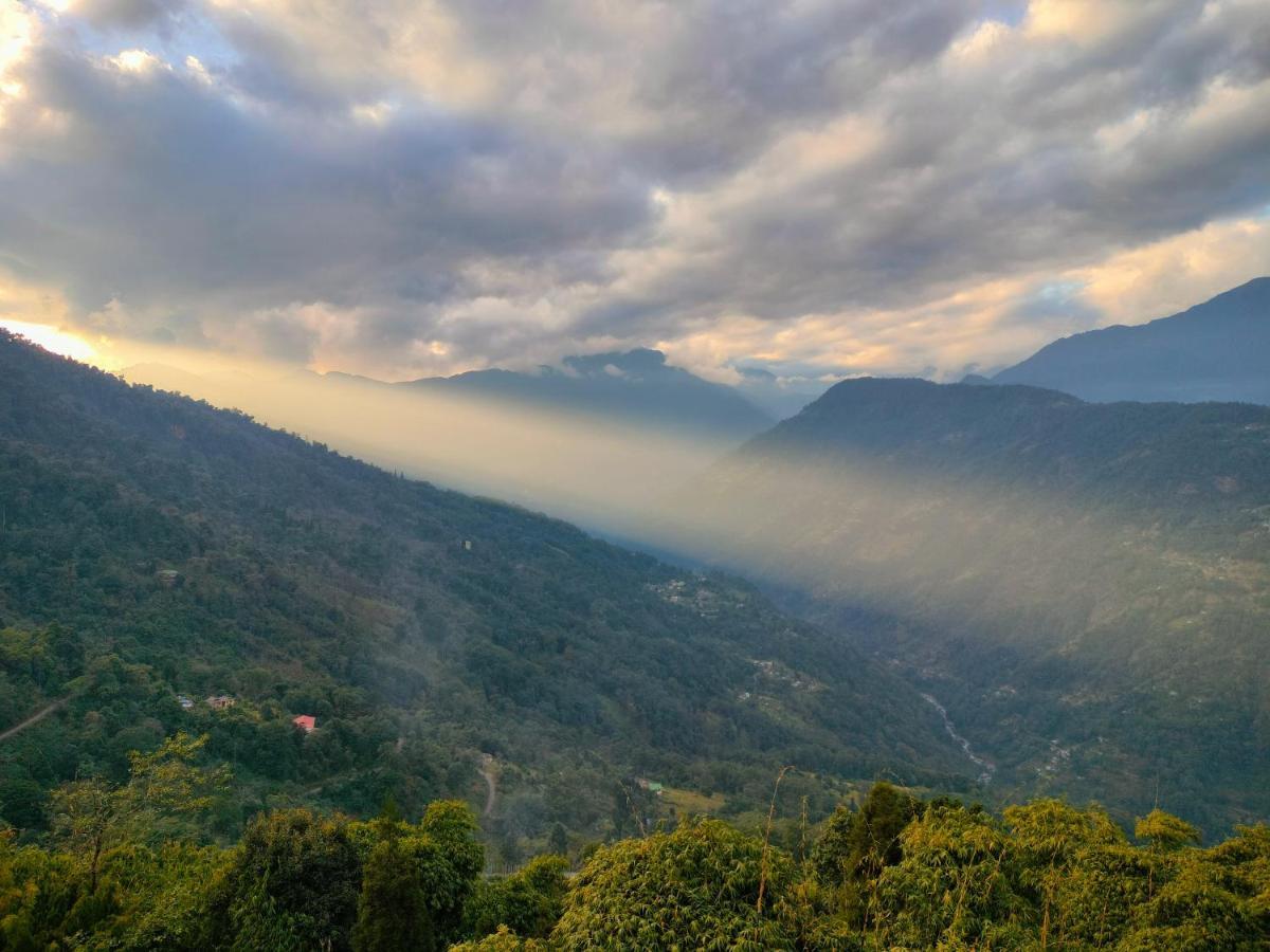 Sila Norphel Pelling Hotel Buitenkant foto