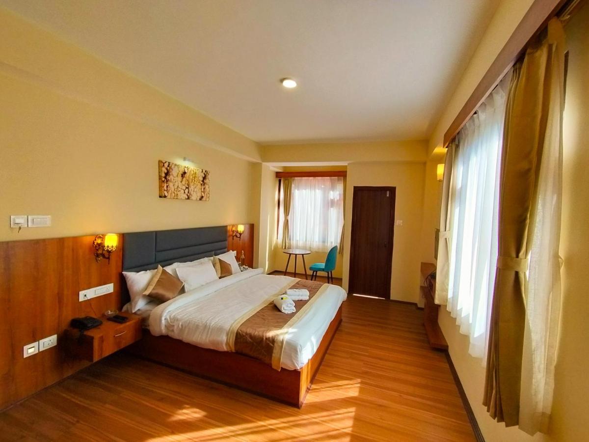 Sila Norphel Pelling Hotel Buitenkant foto